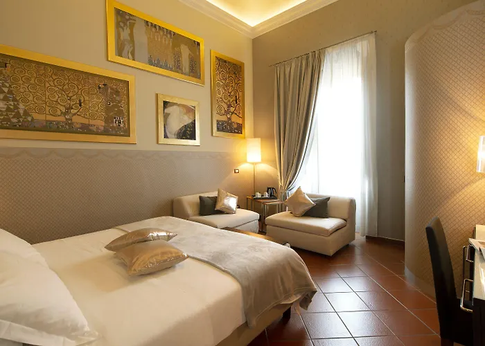 De La Pace, Sure Collection By Western 4*