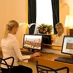 De La Pace, Sure Collection By Western 4*