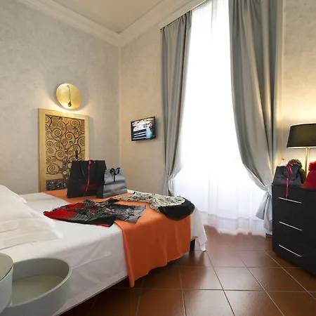 De La Pace, Sure Collection By Western 4*