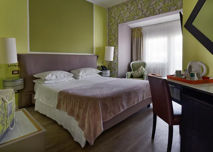 De La Pace, Sure Collection By Western Firenze